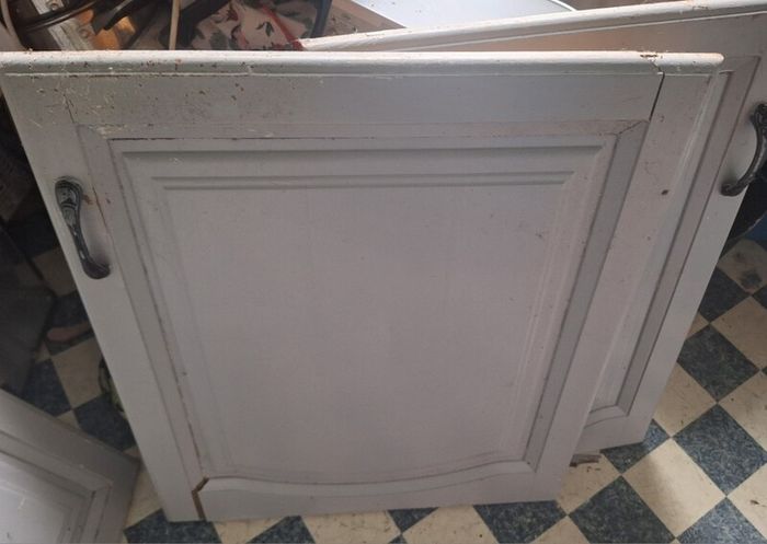 Free kitchen units