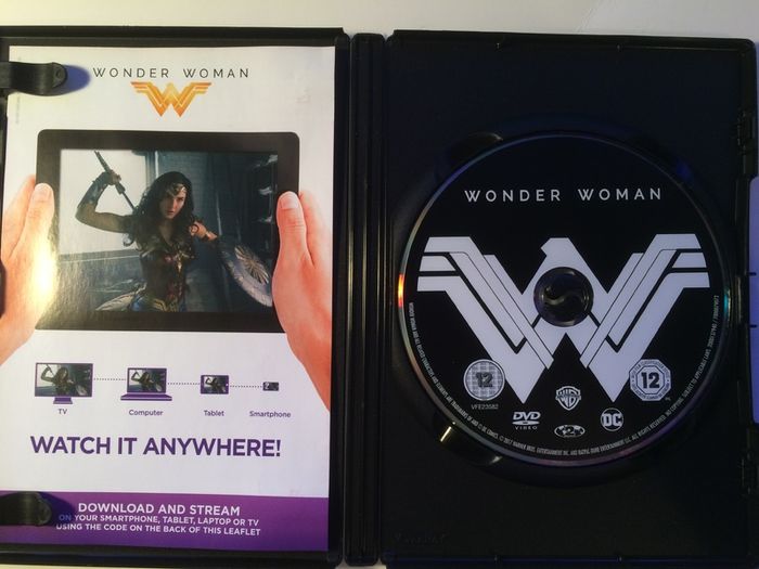 Wonder Woman (DC) [2017] Gal Gadot & Chris Pine [Movie DVD]