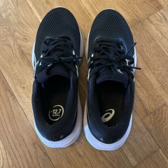 ASICS GelCumulus 28 trainer perfect condition