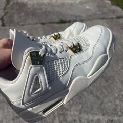 Air Jordan 4 White and Gold Trainers