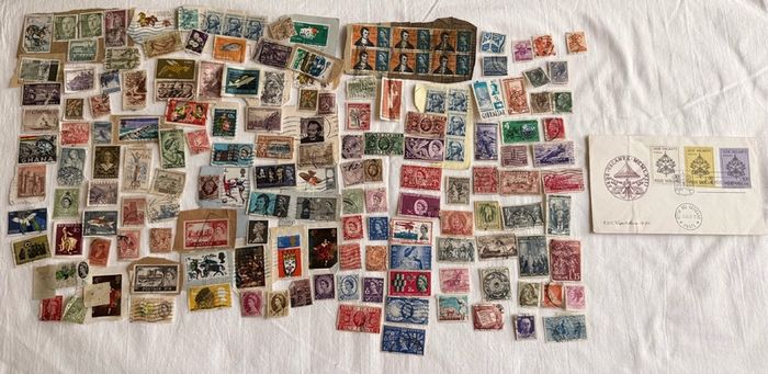 World stamp collection from 1933 onwards including a first day cover from The Vatican 1963