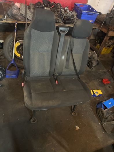 Master passenger seat