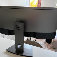 Dell ultrawide 34 inches Curved Monitor