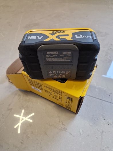 Dewalt battery 8ah New