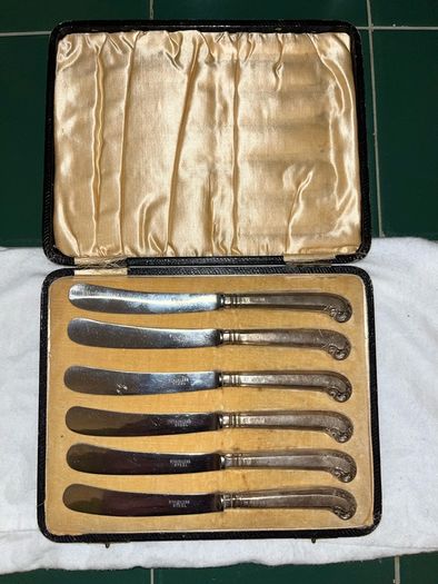 sterling silver pistol handle cake knives circa 1919