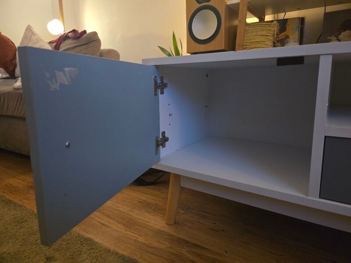 TV Unit