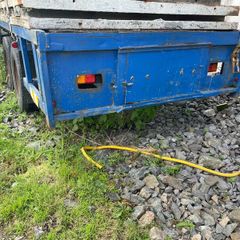 24 foot long flat trailer