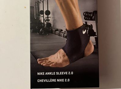 Nike pro ankle sleeve protector size large