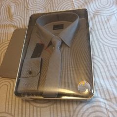Red Herring Mens Long Sleeve Shirt & Tie.  S. - 17.5" Collar.  B.N.W.T