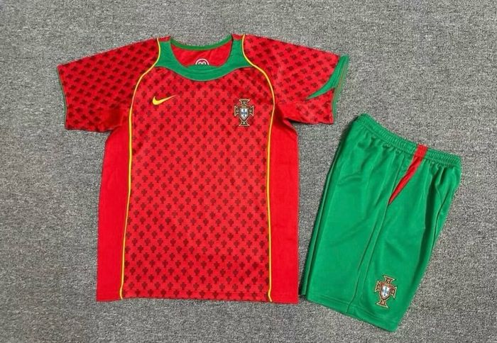 Retro football kits