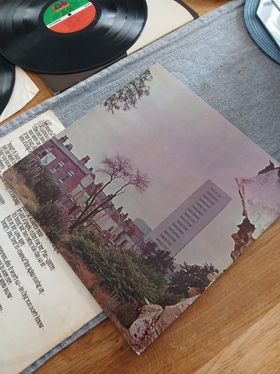 Led zeppelin albums II and IV(US)