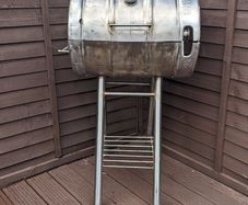 Beer Keg BBQ (Keg-A-Cue)