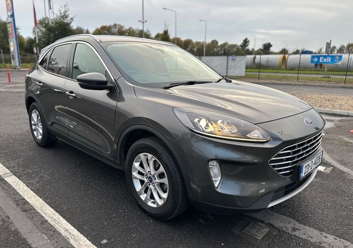 Ford Kuga Titanium 2.5phev225 S6.2  2023