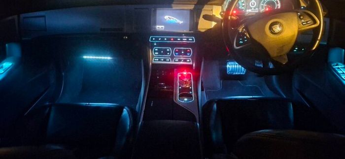 Jaguar XF R Sport Black Edition 200 BHP 2.2 Turbo