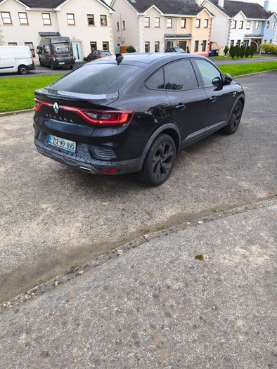 Renault Arkana 2021 high spect mile hybrid 18.000