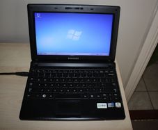 Samsung N150 Plus Netbook 500GB HDD Charger & Bag