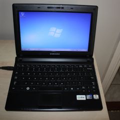 Samsung N150 Plus Netbook 500GB HDD Charger & Bag