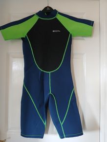 Wetsuit