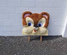 Children's teddy bear headboard / head board