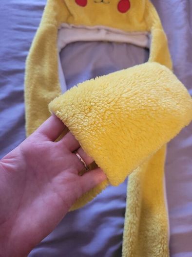 pokemon mitten hat
