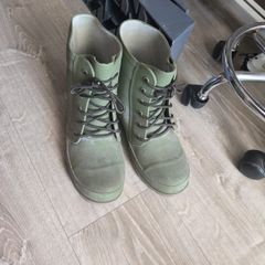 Wellington boots