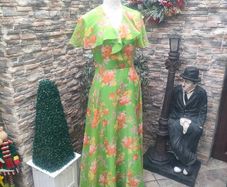 Vintage 60s 70s green floral maxi dress Small