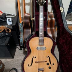Harmony Cremona IV Archtop - early 1940s
