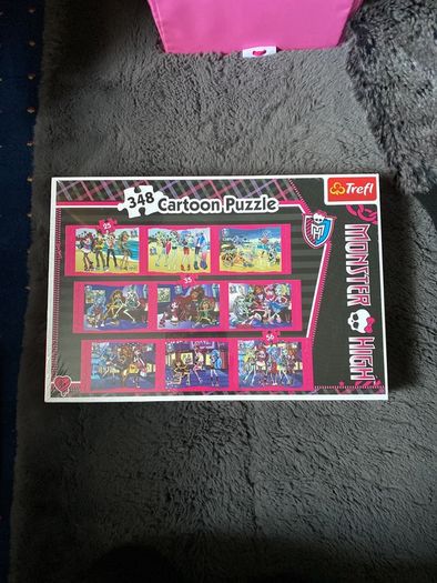 jigsaw set