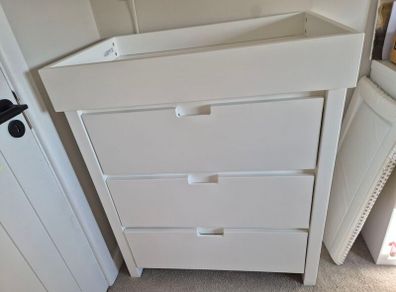 baby changing unit