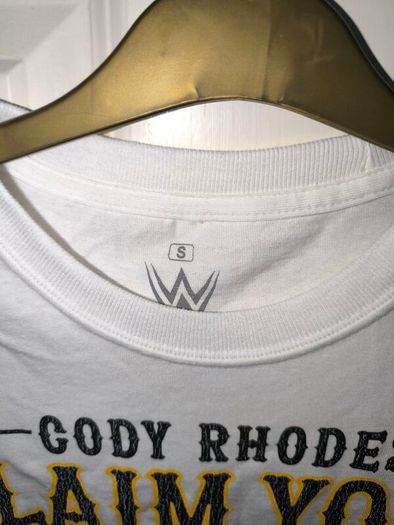 WWE Cody Rhodes t shirt size small