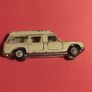Siku 1/55 scale Mercedes Binz ambulance Image 2