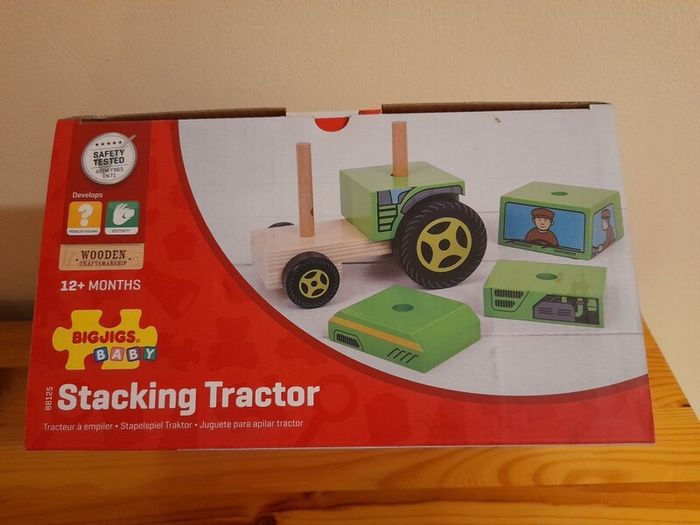 New:  Bigjigs wooden Stacking Tractor