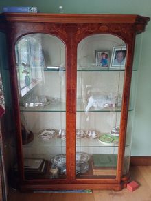 Display cabinet