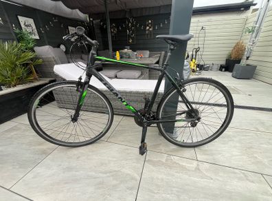 Giant Mens Hybrid