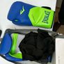 pro style boxing gloves Image 4