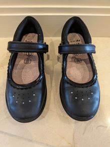 Clarks girls school shoes size UK13
