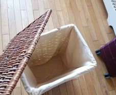 Medium Size Woven Wicker Laundry Basket with Lid