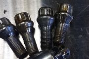 wheel locking bolts
