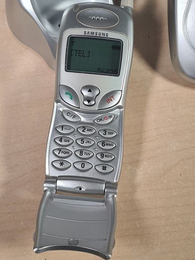 SAMSUNG DECT SP-R7000 twin handset landline house phone x 2