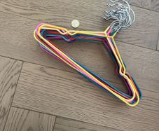 kids clothes hangers