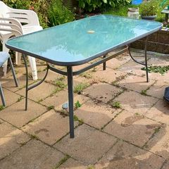 Table & 4 chairs