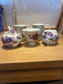 Fine Bone China Tea Set
