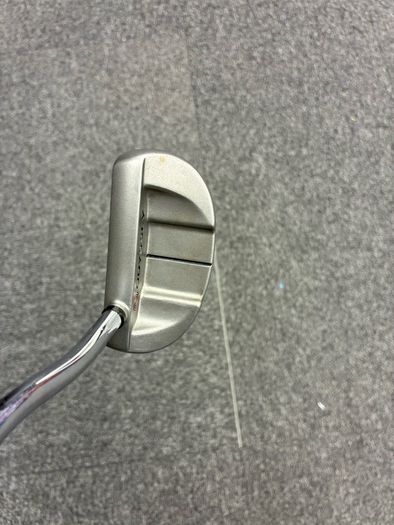 Odyssey white 5 putter Incredible condition 35 inch