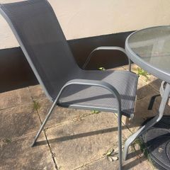 outdoor table and 2 chairs
