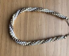 necklace beaded pearl
