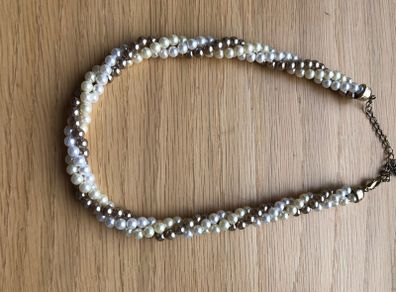 necklace beaded pearl
