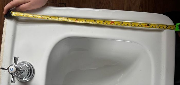 unusual bathroom sink/ hand basin
