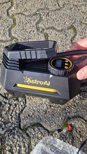 Car Tyre Inflator
