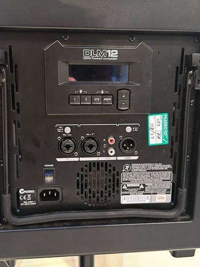 Mackie DLM 12S & DLM12
