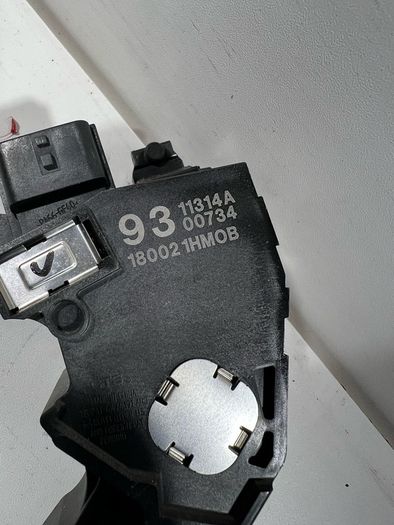 2015 Nissan Accelerator Throttle Pedal 180021hm0b A1l1b517g